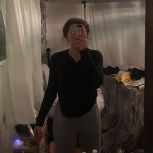 brandy melville long sleeve shirt